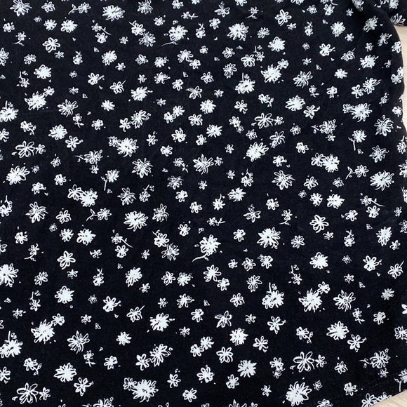 Garage Small - Flower Strapless Top - Picture 2 of 5